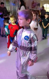 IMG 20260114 191503 copy 757x1208